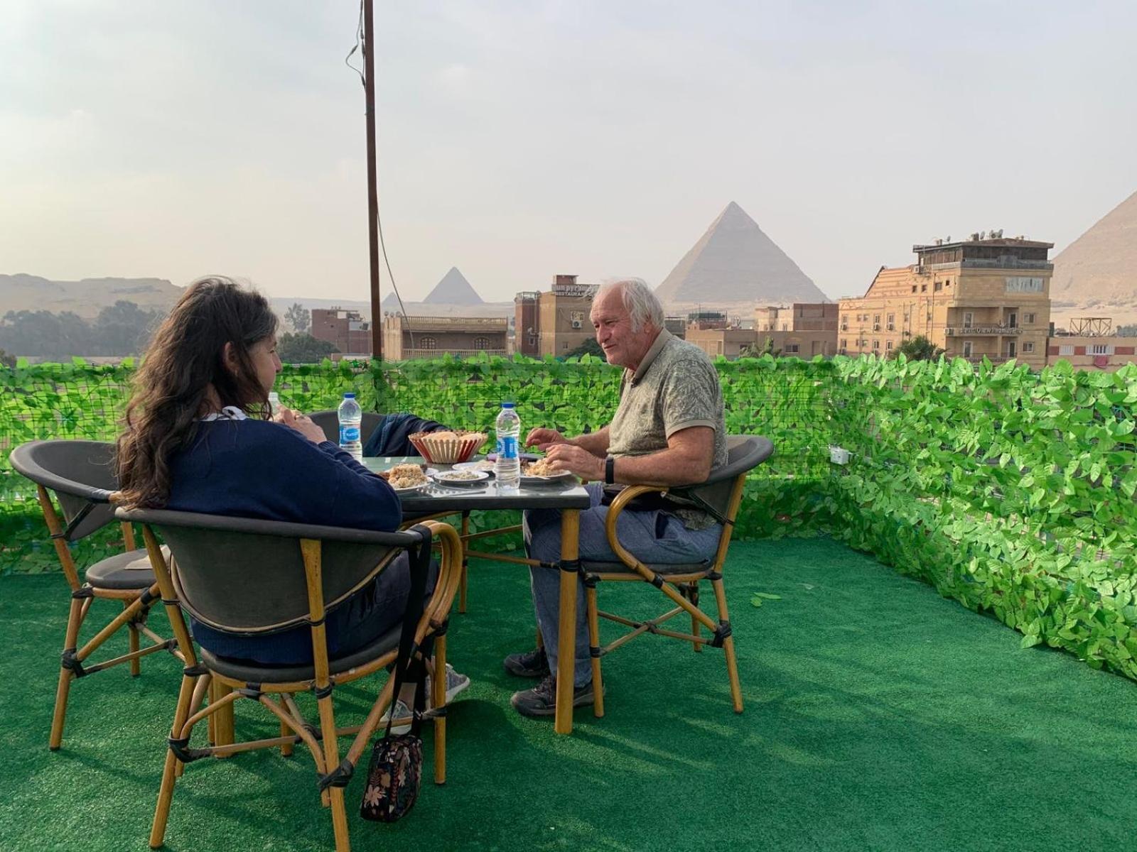 فندق Nefertiti Pyramids View القاهرة المظهر الخارجي الصورة